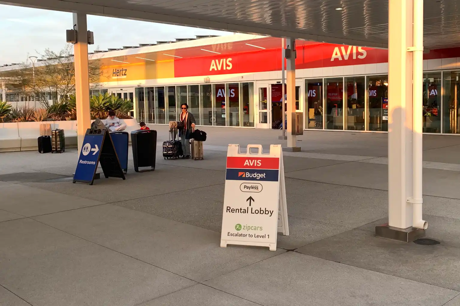 Avis Car Rental LAX Review Picking up a Luxury SUV at LA Airport